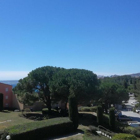 Appartement T2 Bord Et Vue Mer La Ciotat Luaran gambar